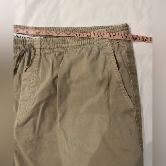 Schnayderman’s shorts in khaki / beige XL - Picture 8 of 11